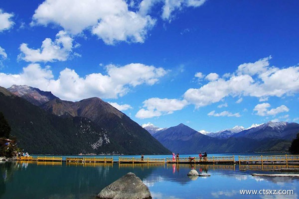 成都至拉薩飛機(jī)票價(jià)格