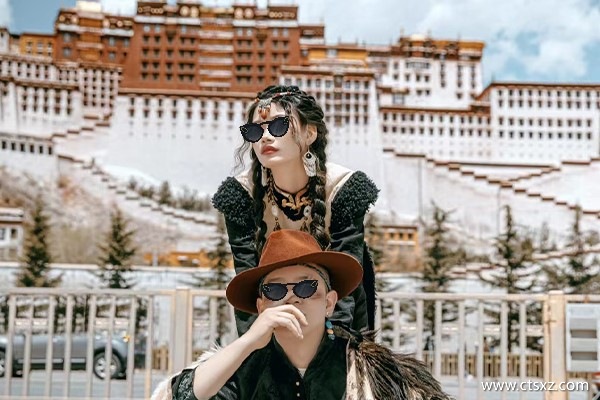 8月份西藏旅游跟團8天